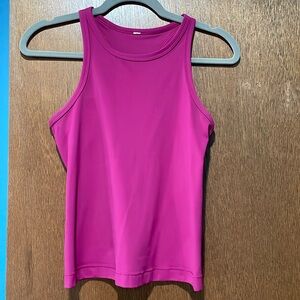 Align tank magenta purple no flaws size 6